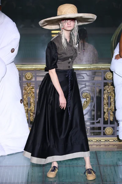 Look 39